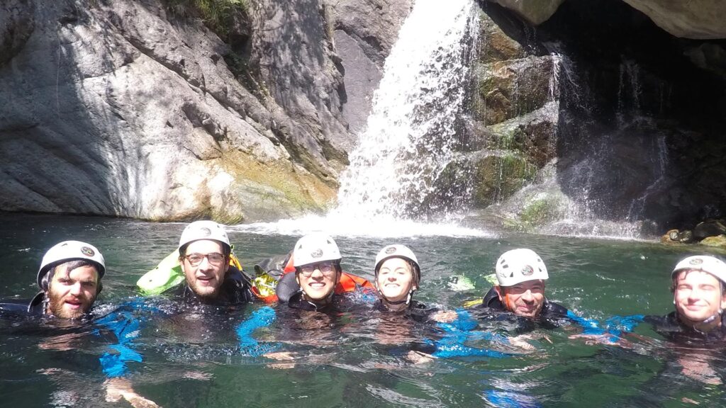 canyoning sous la canicule à serre chevalier