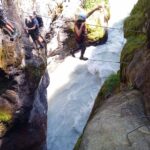 Passerelle au-dessus de l'eau - Via Ferrata à Briançon