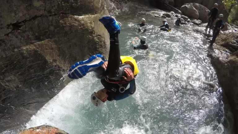 Salto au canyon du Fournel, à Briançon, Serre-Chevalier