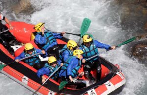 Rapides en rafting, à Briançon