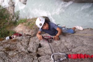 Via ferrata des gorges d'ailefroide à serre chevalier